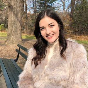 Meet your Posher, Brittney